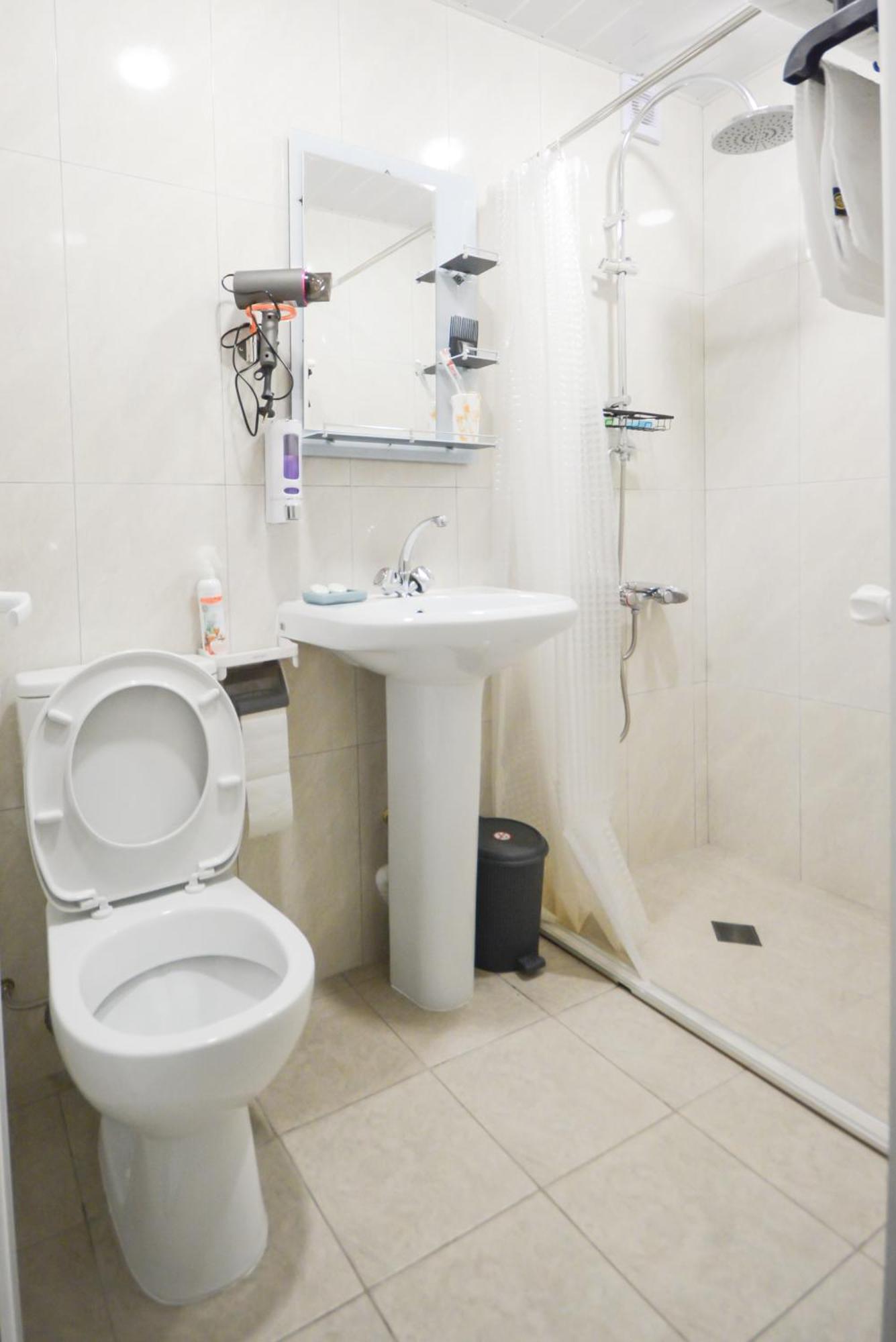 Hotel Eleven - 11 Yeghegnadzor Zewnętrze zdjęcie